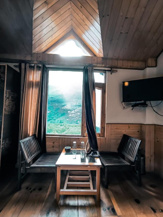 Throttle Shrottle Moto Hostel مايالي المظهر الخارجي الصورة